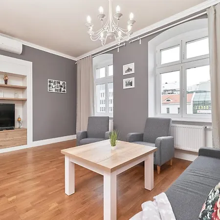 Bialoskornicza 250m To The Market Square By Renters Апартаменти Вроцлав
