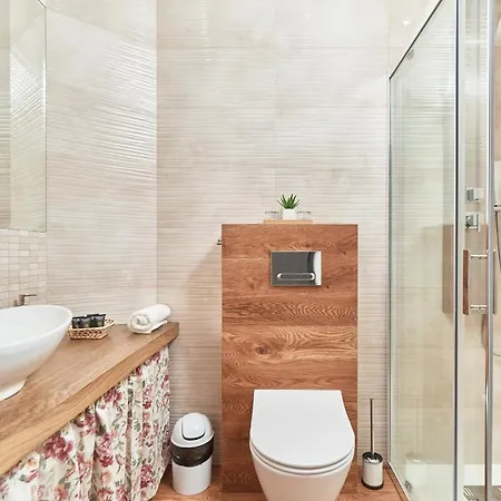 Bialoskornicza 250m To The Market Square By Renters Daire *
